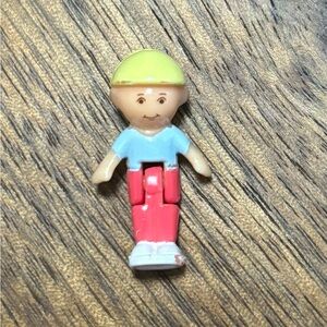 Polly Pocket - extra figure doll